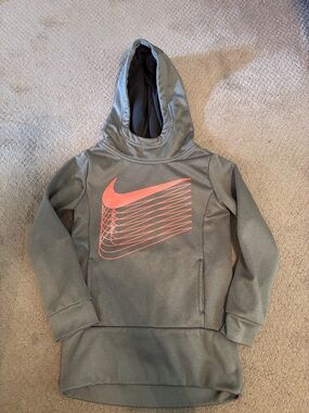 Nike Kids gray Hoodie with Coral Nike Swoosh